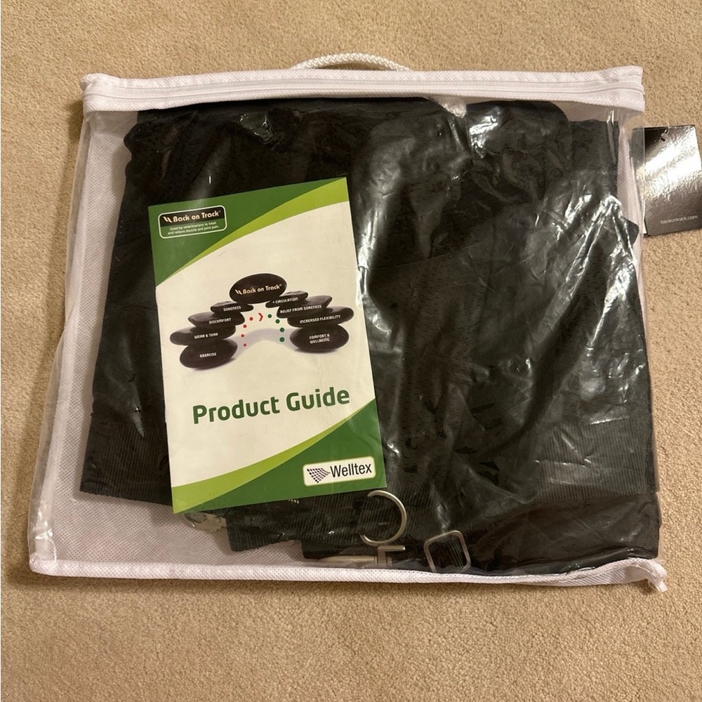 Back On Track 78 neck cover